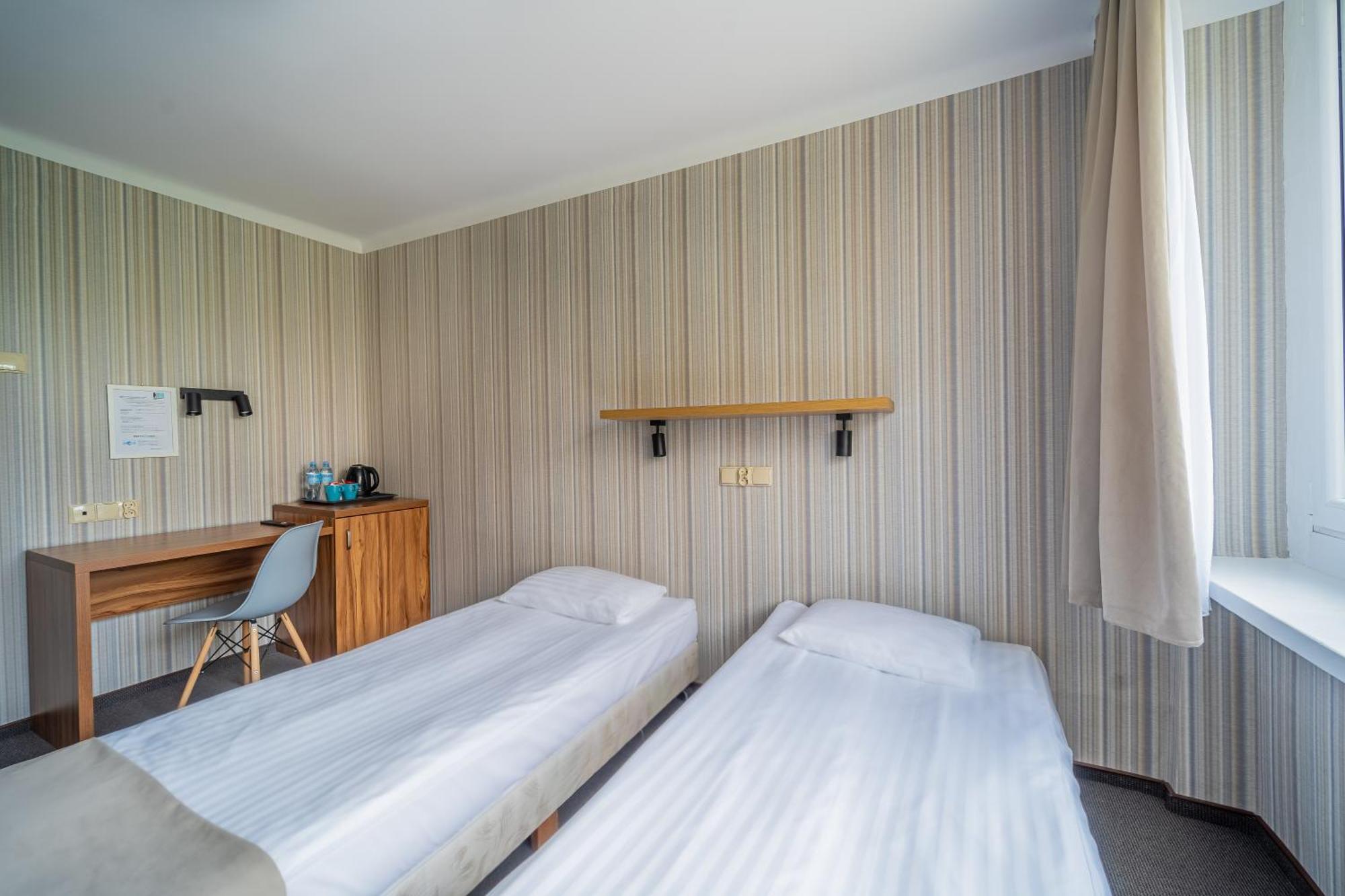 Hotel Mazowiecki Lodz Kültér fotó