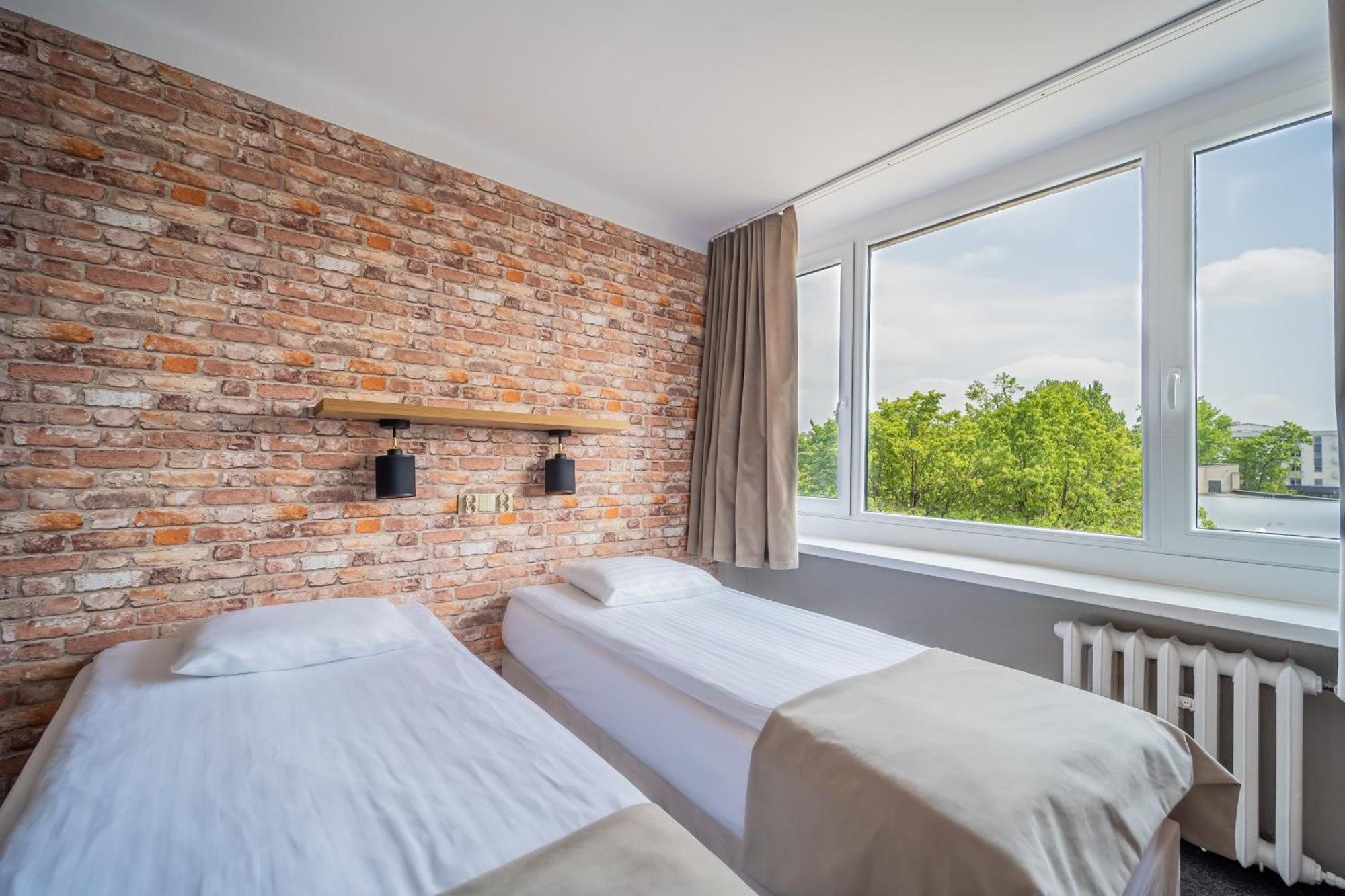 Hotel Mazowiecki Lodz Kültér fotó