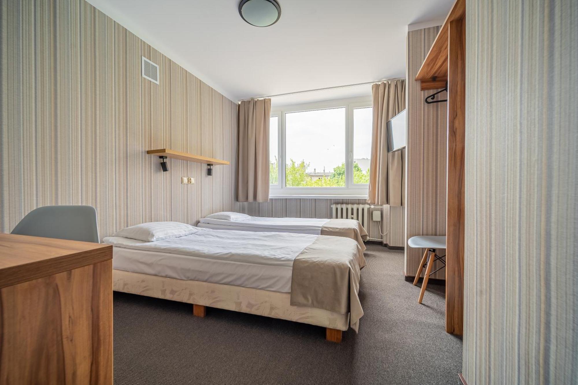 Hotel Mazowiecki Lodz Kültér fotó