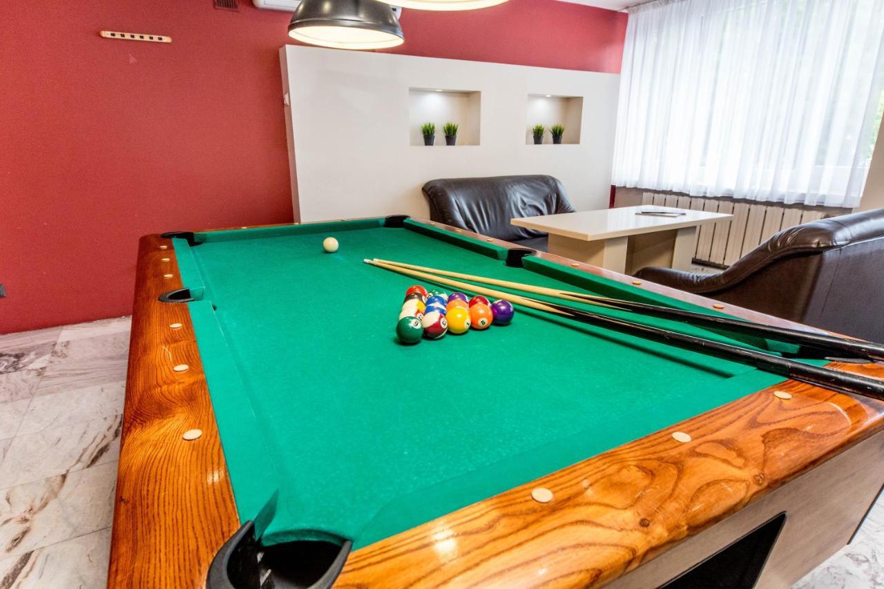 Hotel Mazowiecki Lodz Kültér fotó